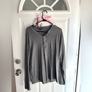 Michael Kors Men’s Size Large Long Sleeve Shirt